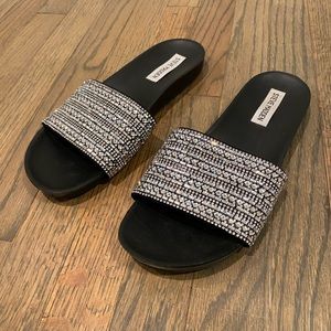 ✨Steve Madden | Dazzle Embellished Slide Sandal✨